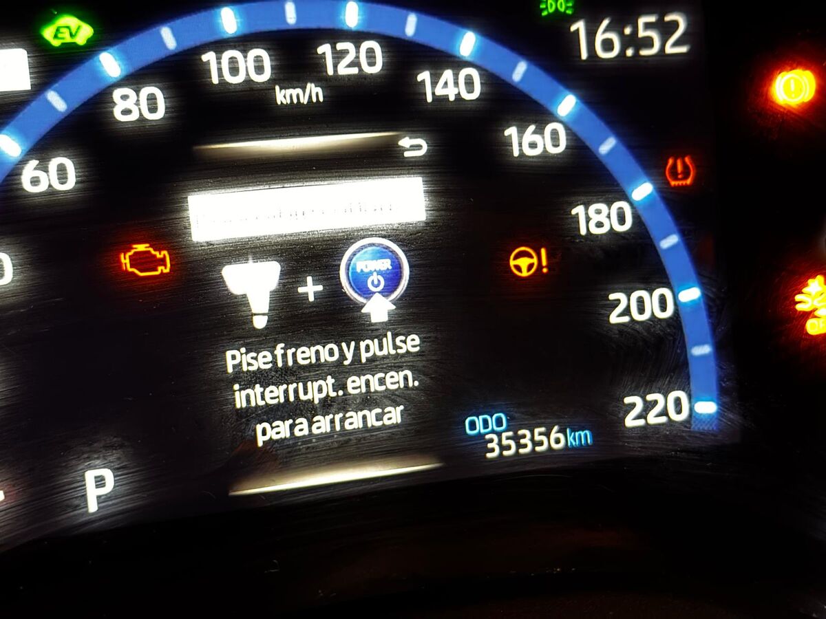 Miniatura Toyota Yaris Cross 2023 TOYOTA YARIS CROSS 120H /2023 12