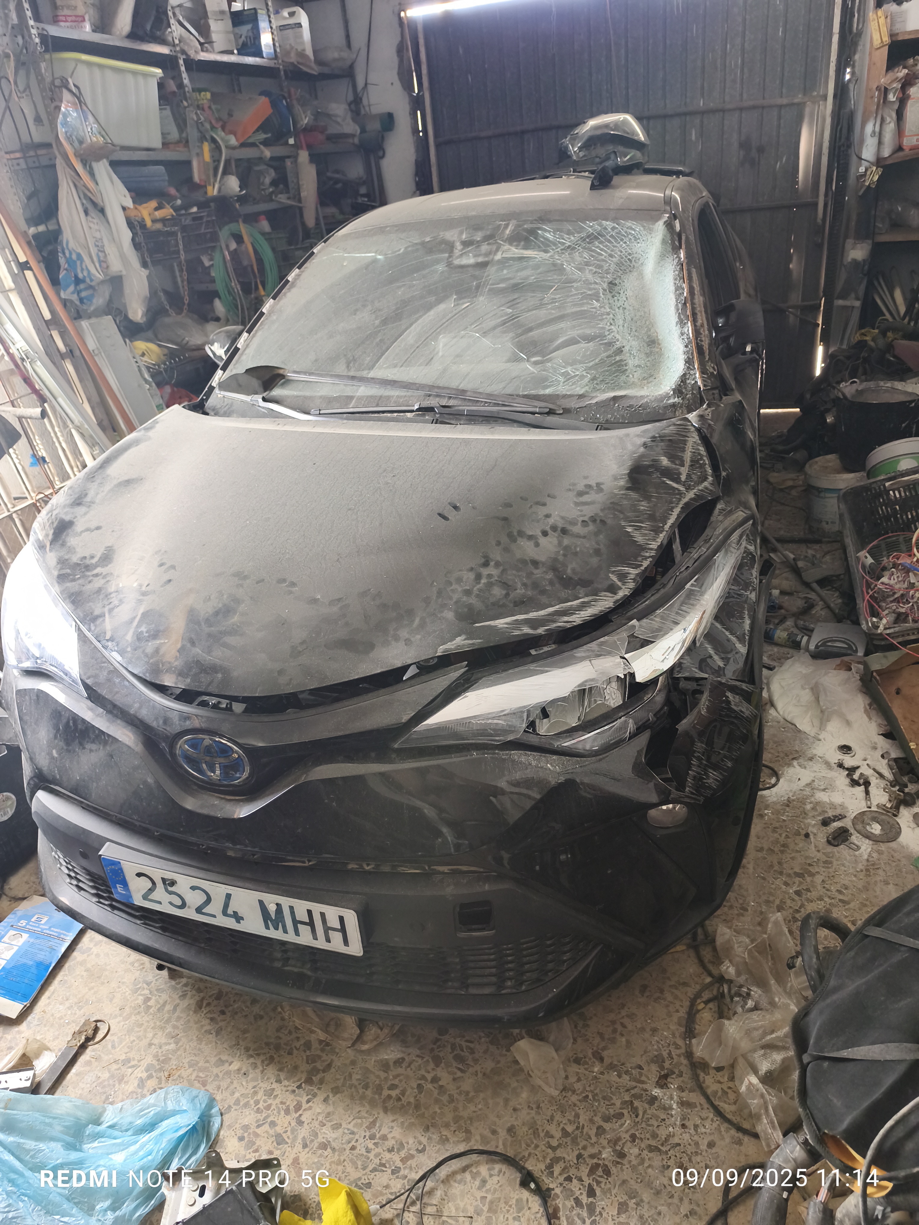 Toyota chr 2023 20000km