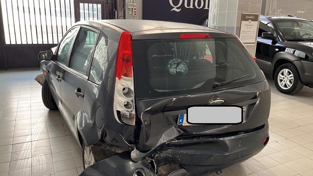 FORD FIESTA 1.3  5P