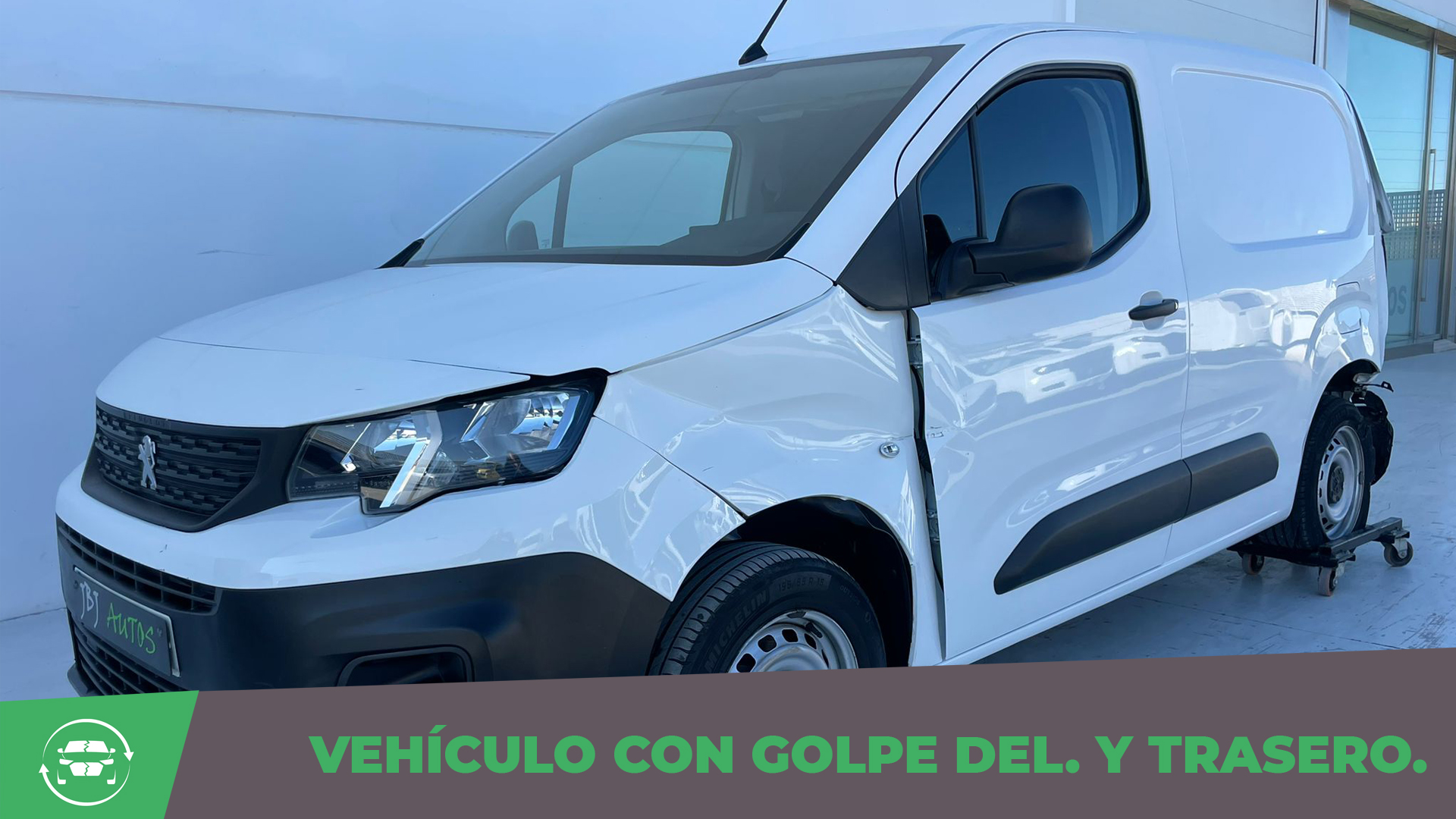 BlueHDi 100 cv. 4P. Furgón -Accidentado- 9.500€