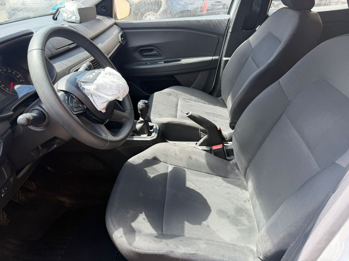 Miniatura Dacia Sandero 2024 Gasolina + Glp Año 12/2023 *** 4.990 € *** 8