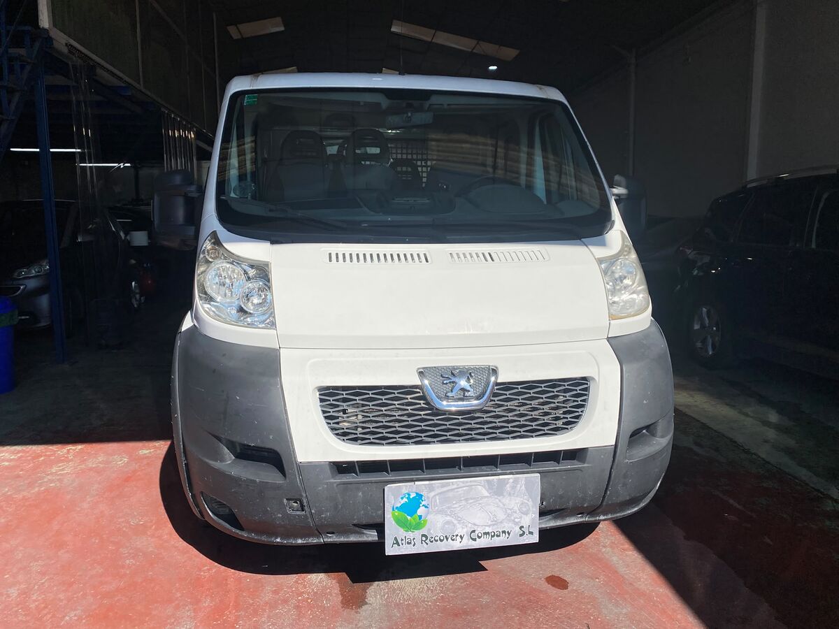 Combi 330 2.2 HDi 120 L1H1 4p