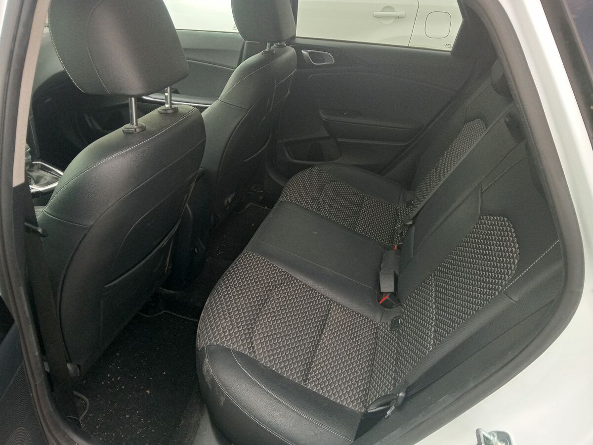 Miniatura Kia Ceed 2023 1.6 MHEV TECH 11