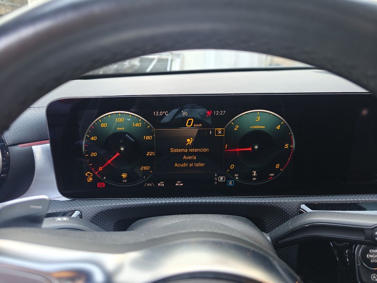 Miniatura Mercedes-Benz A-Clase 2021 AUTOMATICO 14