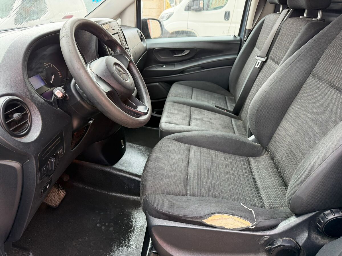 Miniatura Mercedes-Benz Vito 2020 eVito Electrica 70 Kw Año 12/2020 *** 11.990 € *** 8