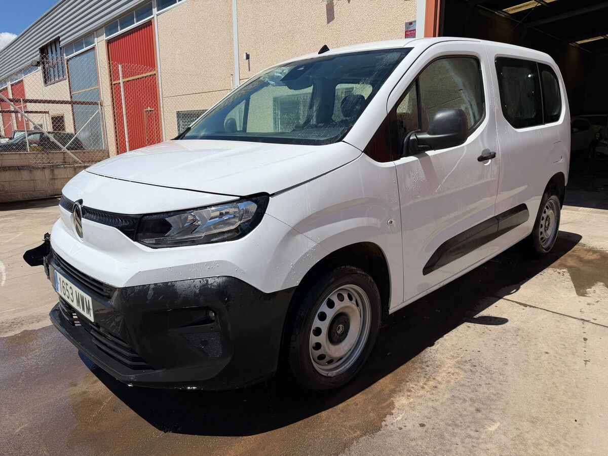 1.5 BlueHdi 100 año 12/2024 *** 9.490 € ***