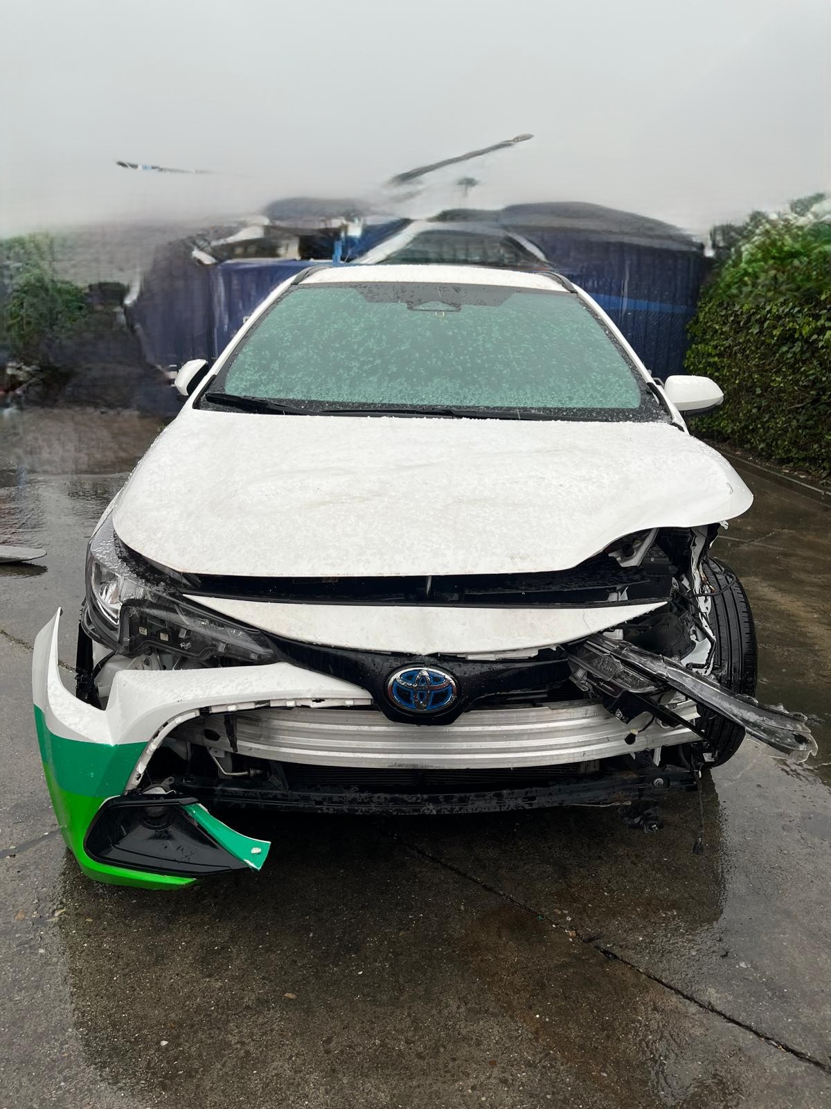 Toyota Corolla TS Business 2023 - con GOLPE