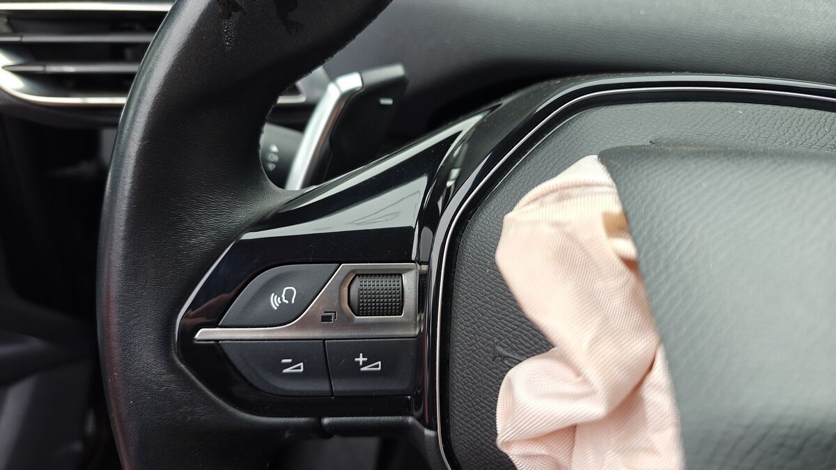 Miniatura Peugeot 3008 2021 1.6 HYBRIDO 225CV 17