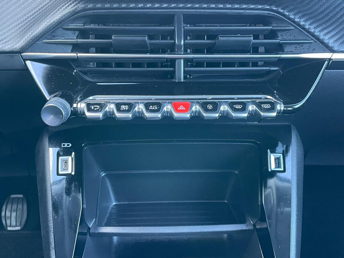 Miniatura Peugeot 2008 2021 1.5 Active BlueHDi -Accidentado- 10.500€ 14