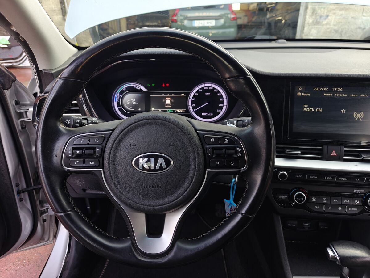 Miniatura Kia Niro 2021 1,6 HYBRIDO 13