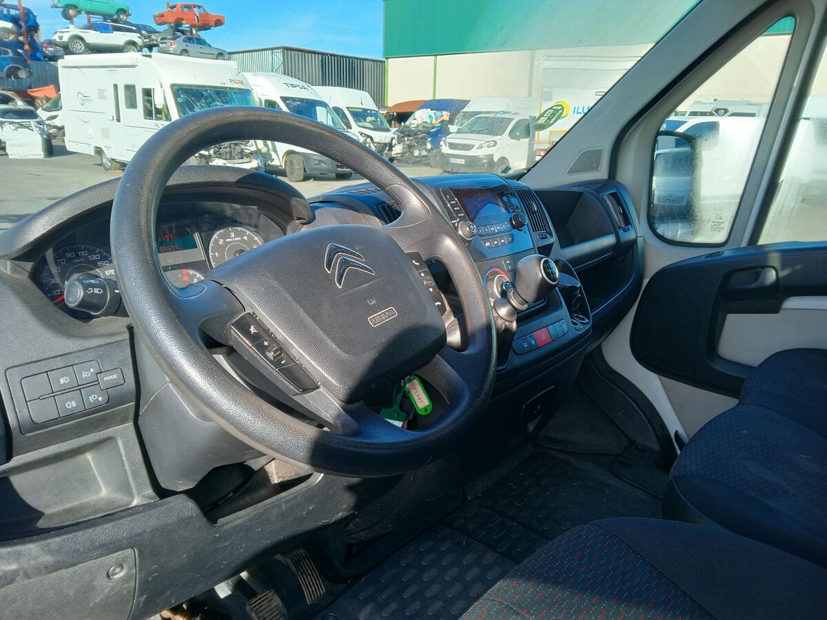 Miniatura Citroen ID 2018 JUMPER VOLQUETE 130CV 14