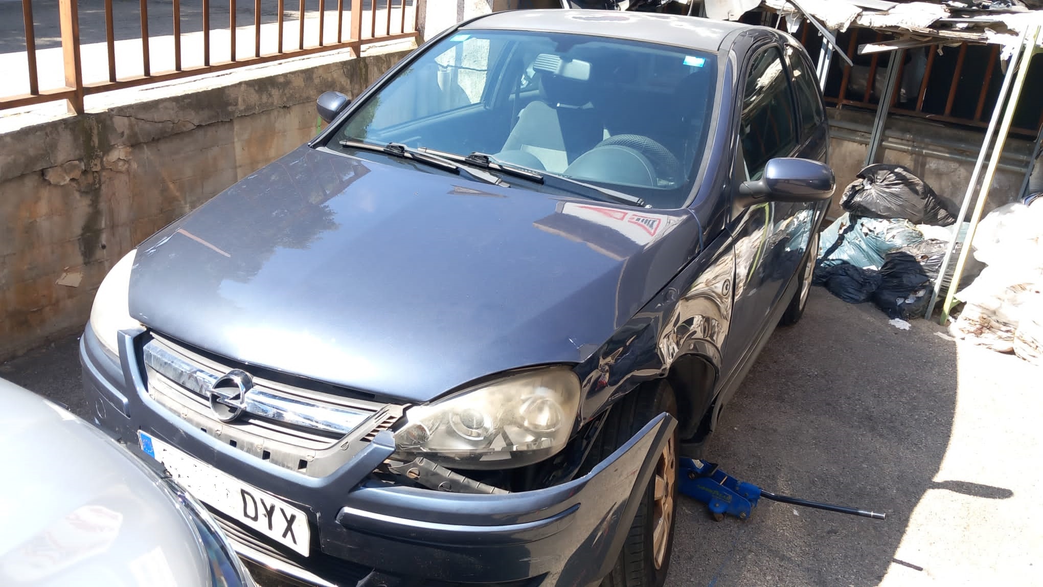 opel corsa sport 2006 etiqueta C