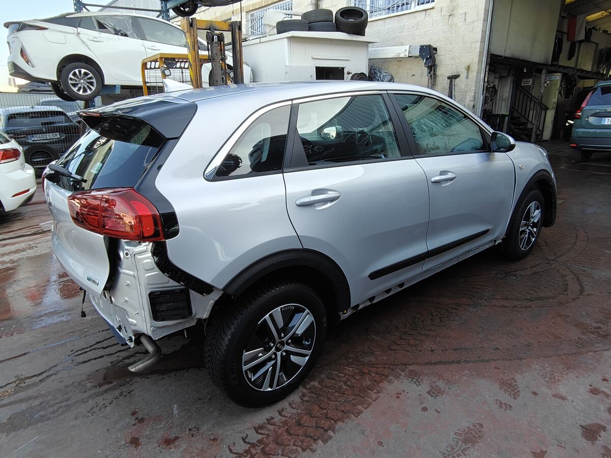Miniatura Kia Niro 2021 1,6 HYBRIDO 5