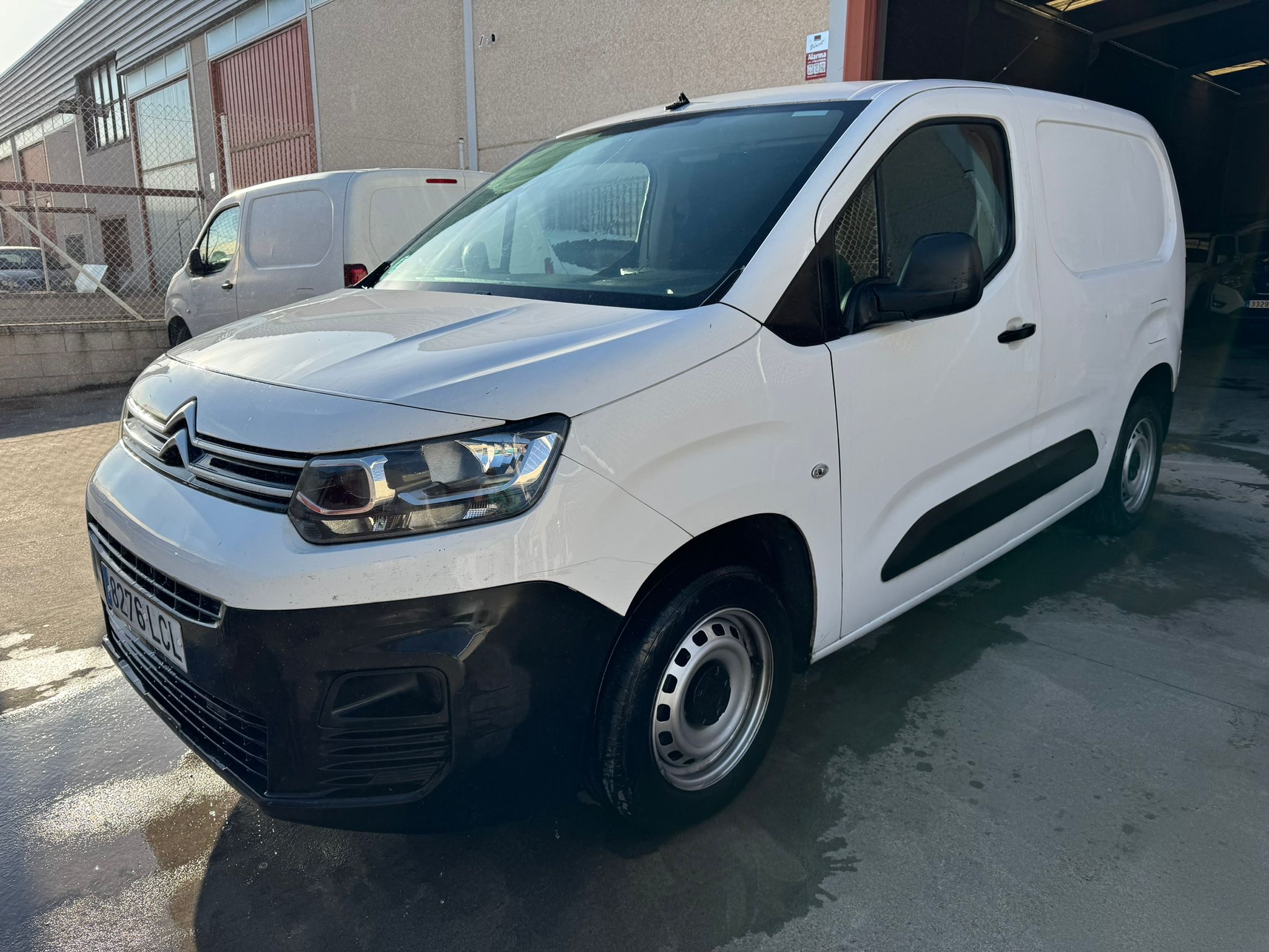 1.5 BlueHdi 100 año 12/2019 *** 3.990 € ***
