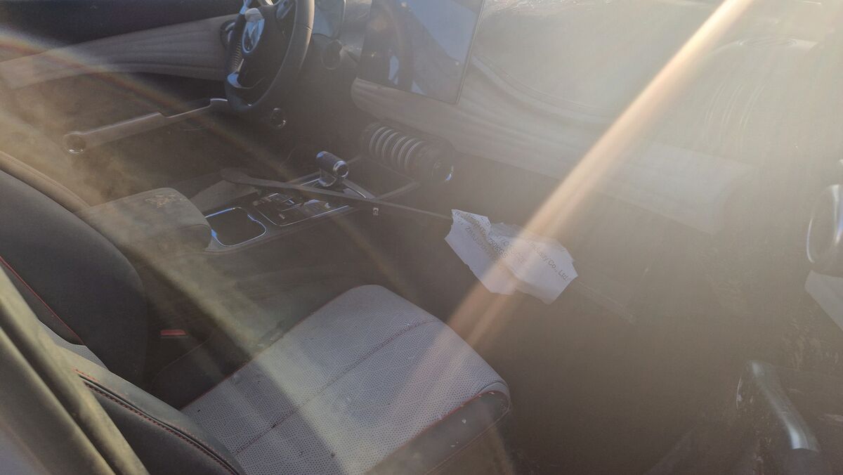 Byd atto 3 a matricular inundado