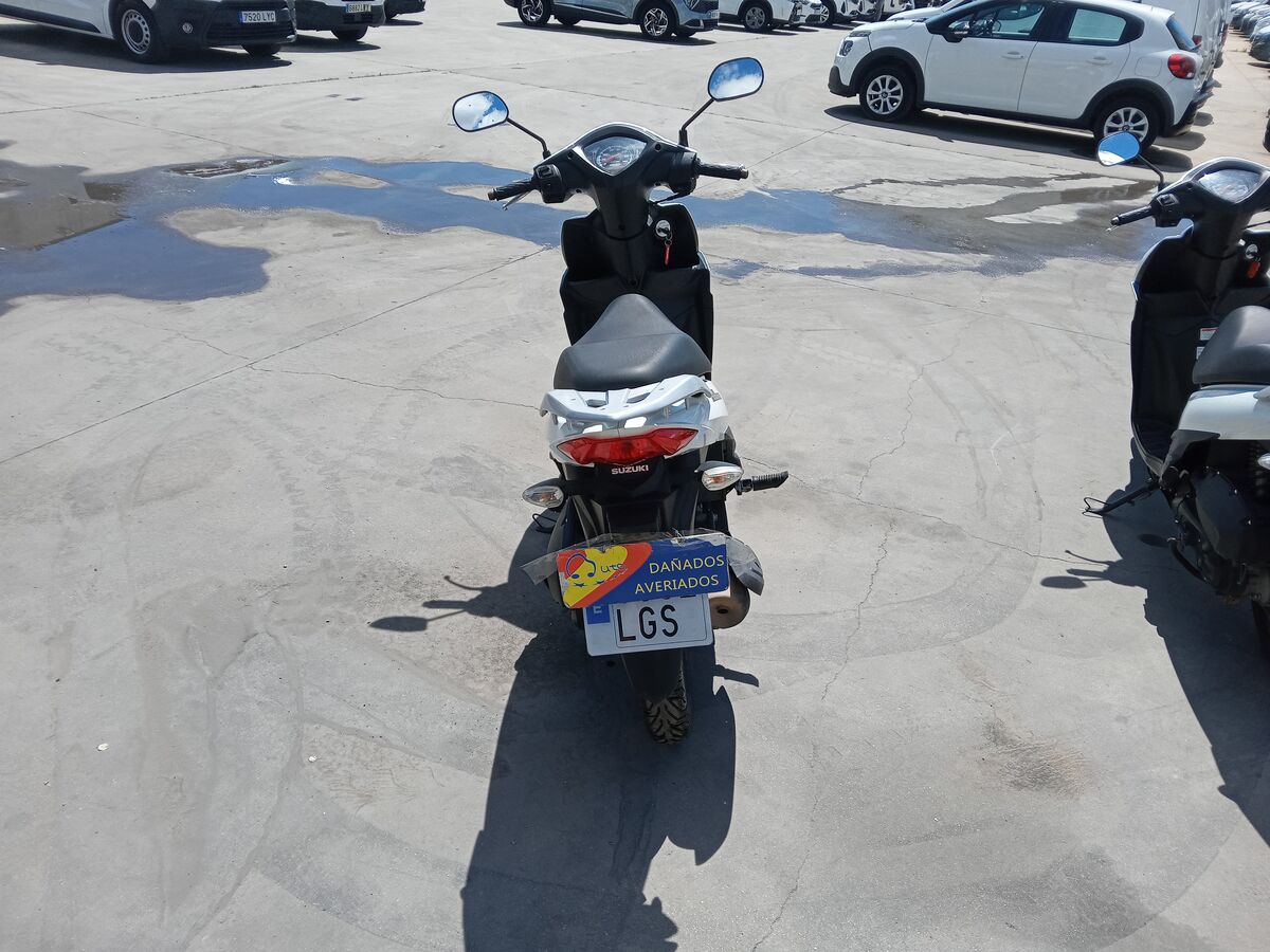 vehiculo Suzuki APV ADRESS 110