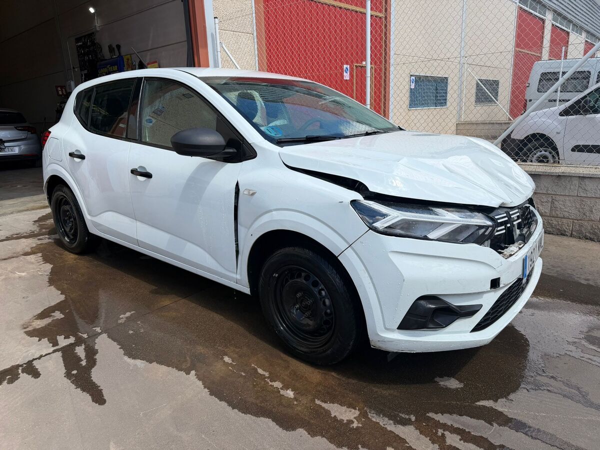 Miniatura Dacia Sandero 2024 Gasolina + Glp Año 12/2023 *** 4.990 € *** 2