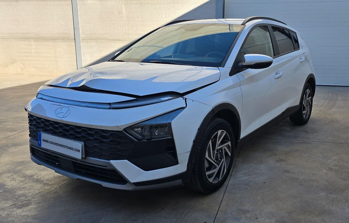 Miniatura Hyundai Bayon 2025 Hyundai Bayon Mild-Hybrid 100cv 6v ECO 2025 3