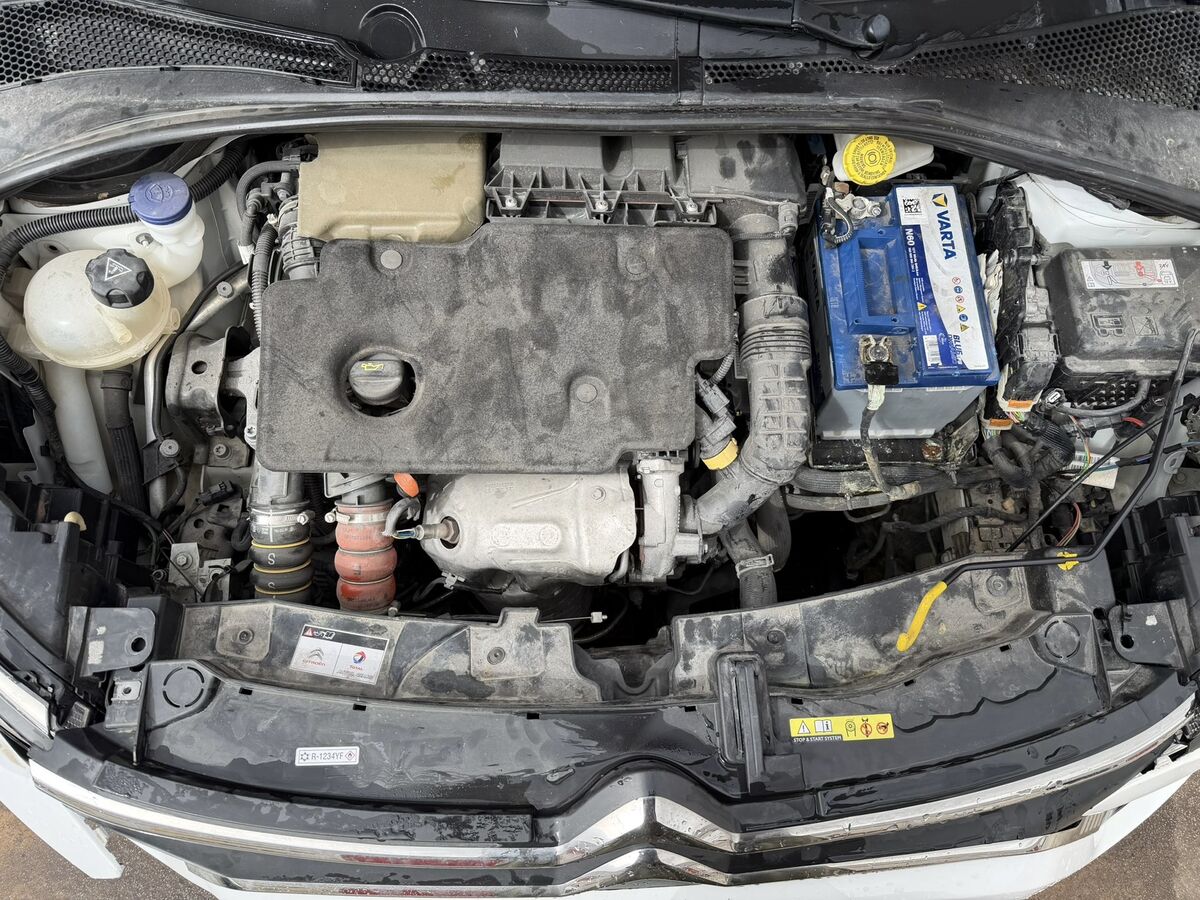 Miniatura Citroen C3 2023 1.5 BlueHdi Año 12/2022 *** 4.990 € *** 6