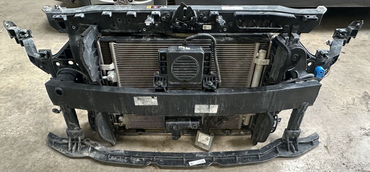 Frontal Kia Xceed 2024 Híbrido Radiadores