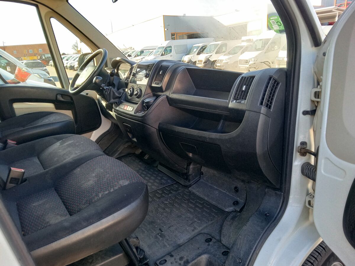 Miniatura Citroen ID 2018 JUMPER VOLQUETE 130CV 11