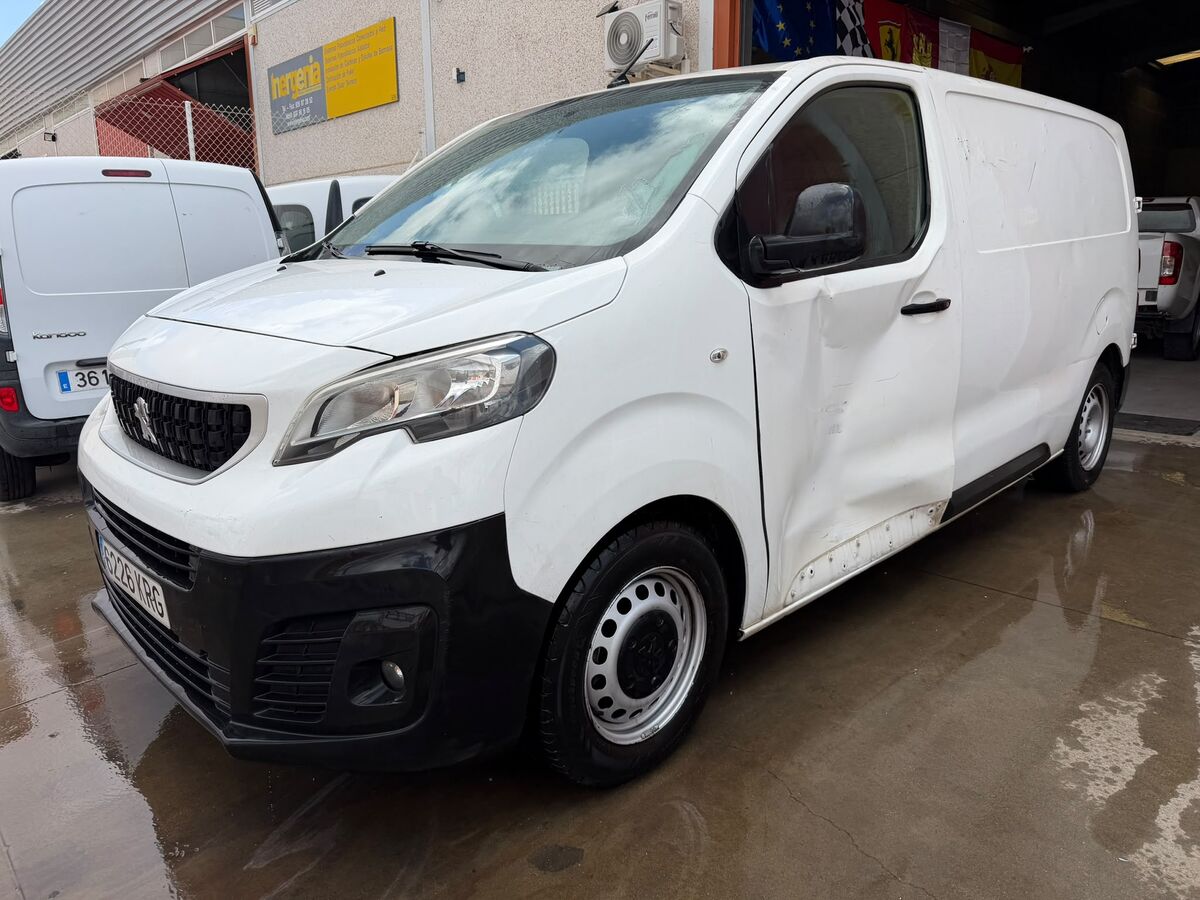 1.5 BlueHdi Año 11/2018 *** 4.990 € ***