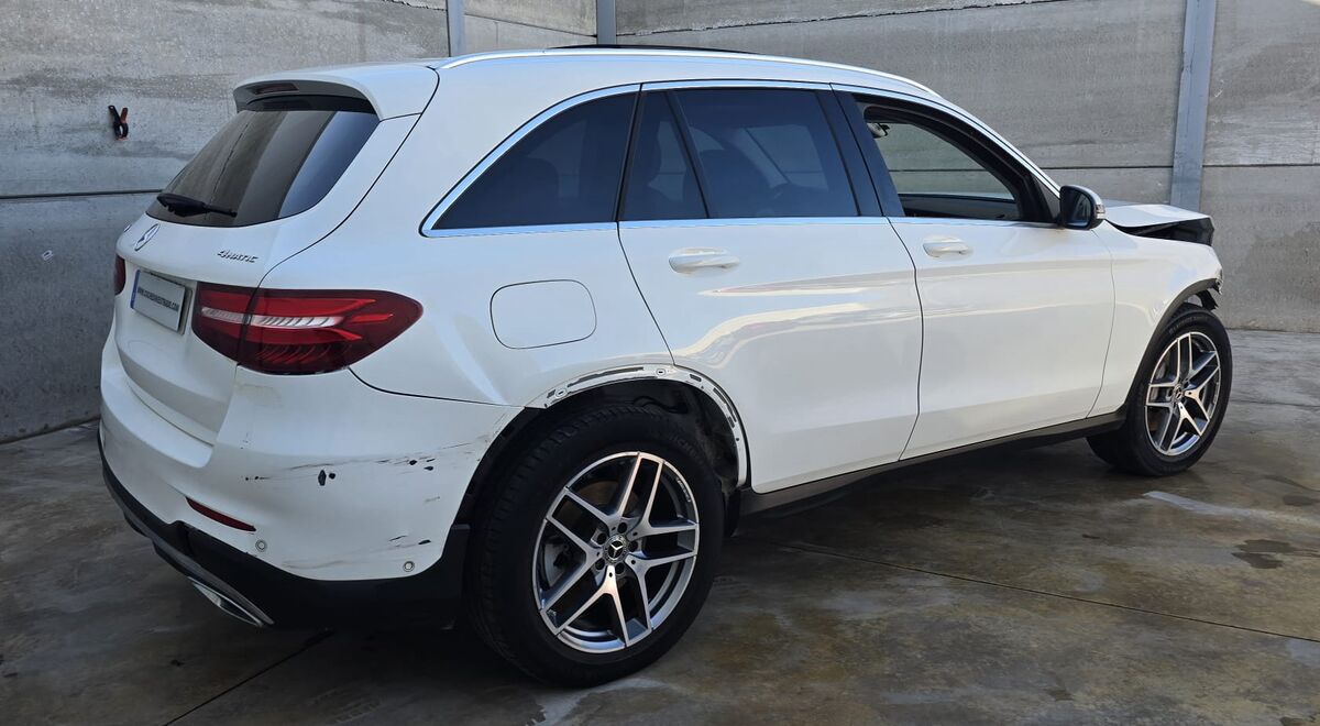 Mercedes-Benz GLC 220 d 4Matic 9g AMG 2017