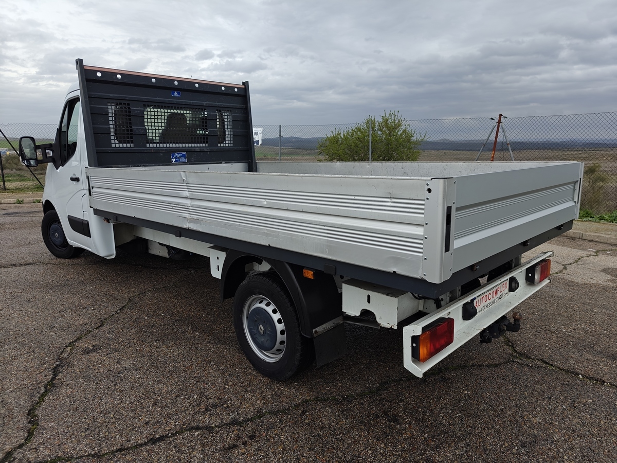 RENAULT MASTER