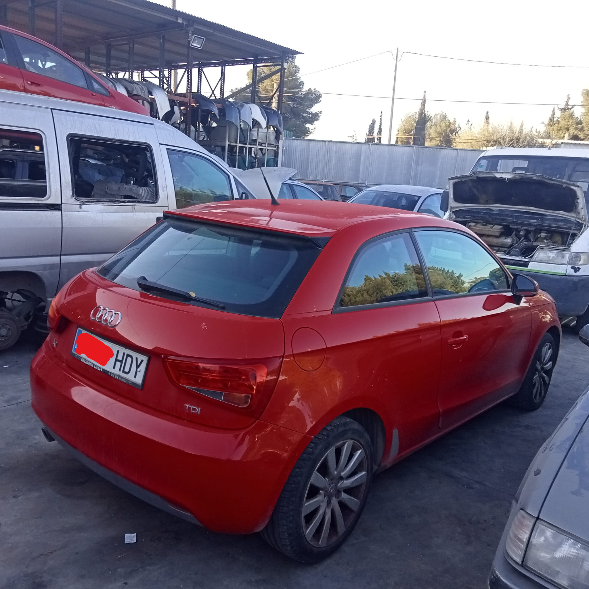AUDI A1 1.6 TDI DESPIECE