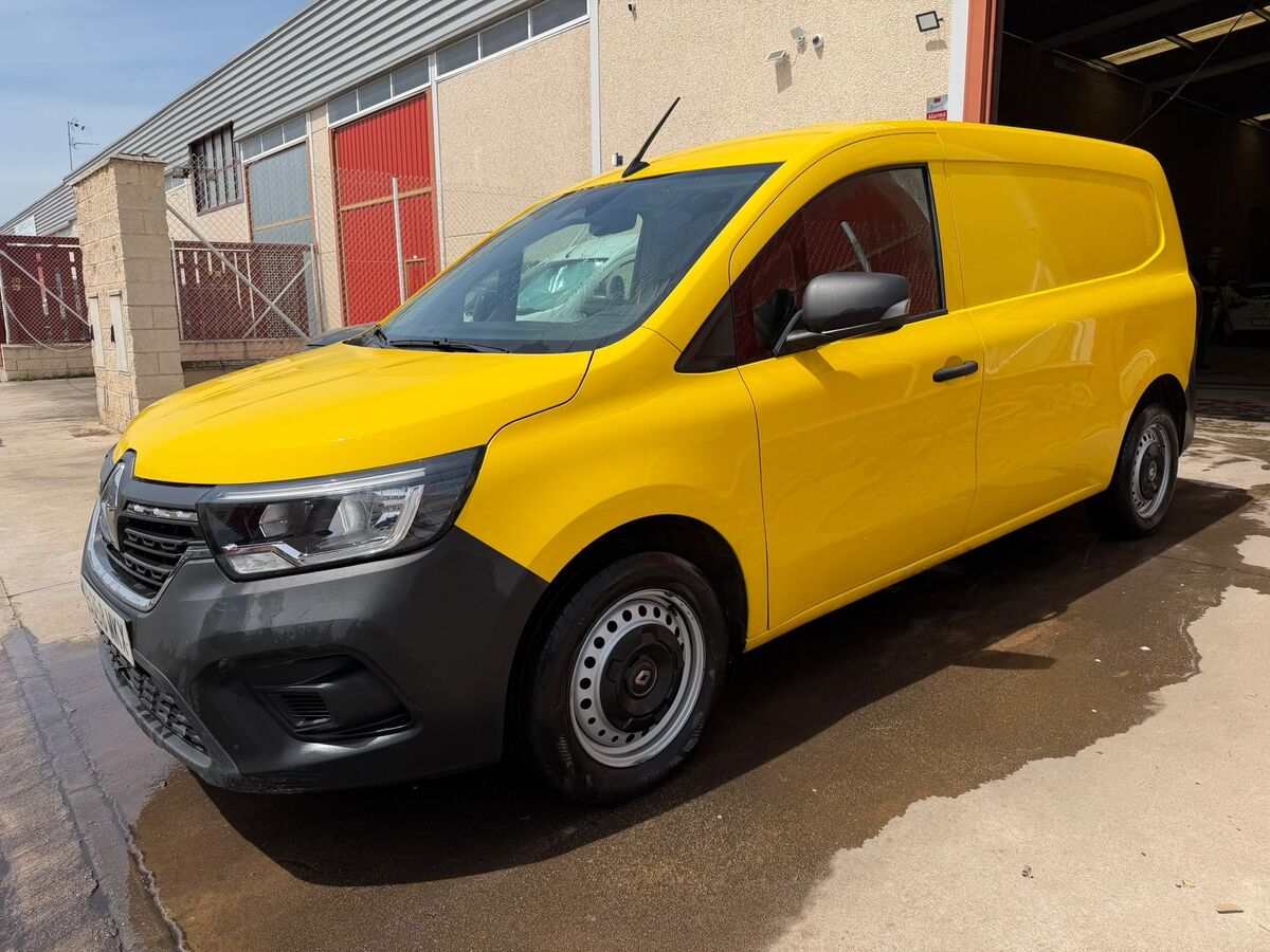 MAXI L 1.5 Dci Año 12/2024 *** 10.990 € ***