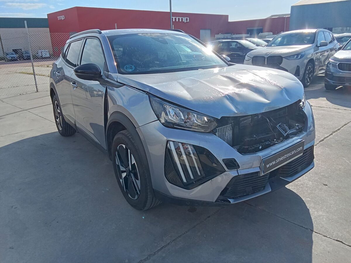 PEUGEOT 2008 1.2cc 100cv GASOLINA MANUAL AÑO 2024
