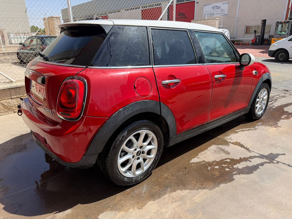 Miniatura Mini Cooper 2017 D Año 6/2017 *** 4.990 € *** 3