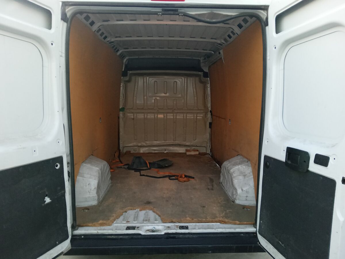 Miniatura Opel P4 2021 MOVANO L2H2 120CV 10