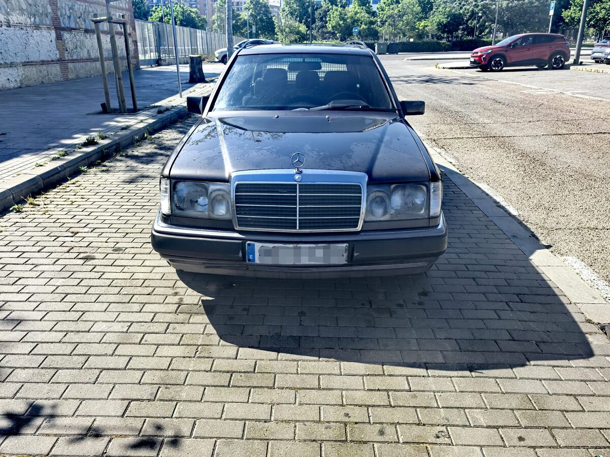 vehiculo Mercedes-Benz E-Clase W124: RANCHERA ACEPTO CAMBIOS