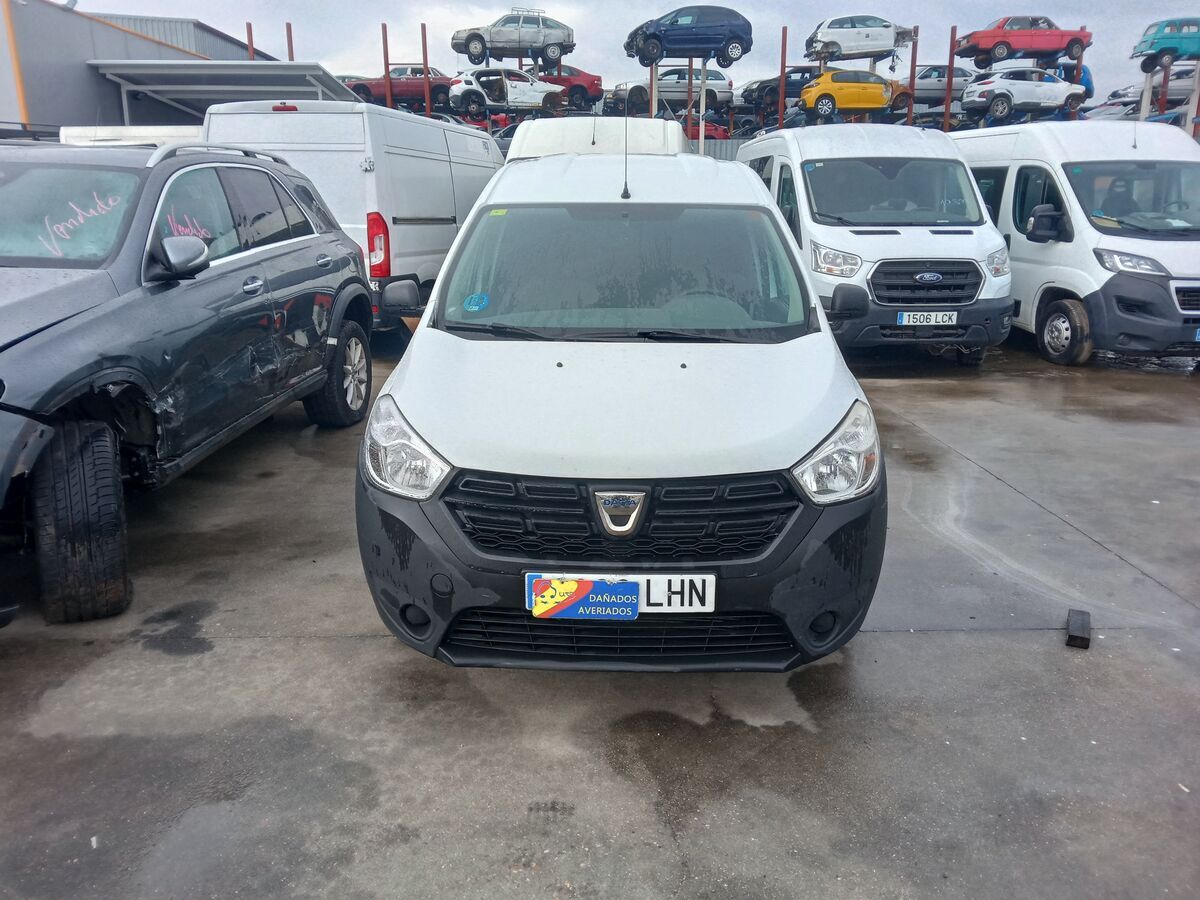 1.6 VAN ESSENTIAL 110CV