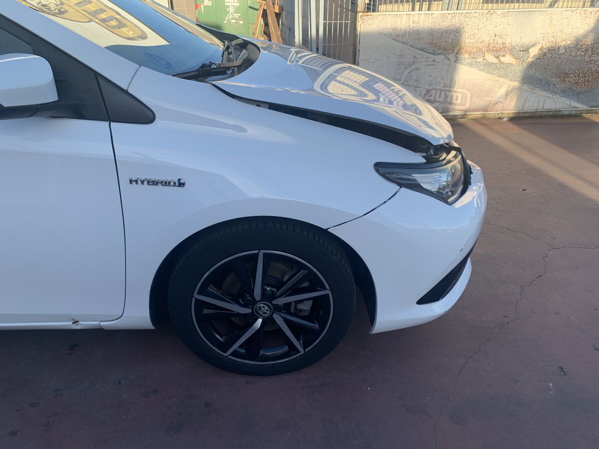 Miniatura Toyota Auris 2018 TOYOTA AURIS 1.8 HIBRIDO 135CV 8