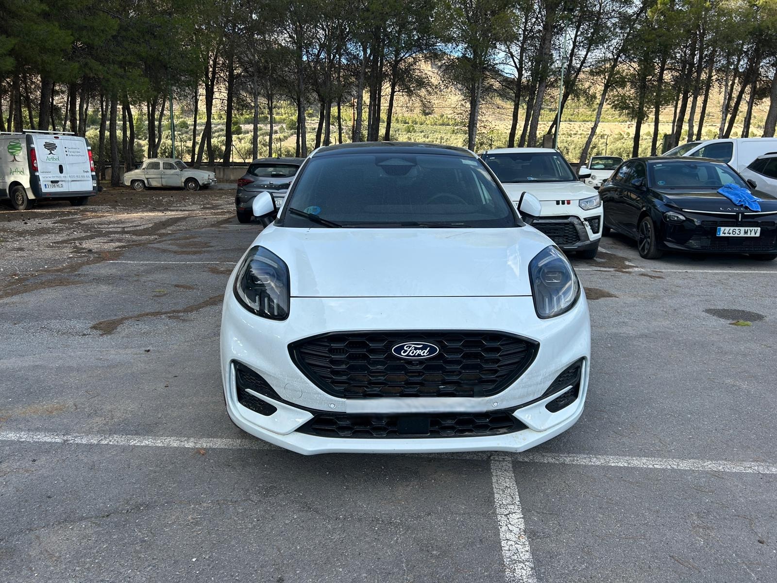 1.0 EcoBoost Mild Hybrid ST-Line X Automático