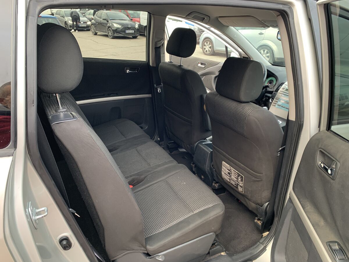 Miniatura Toyota Corolla Verso 2007 TOYOTA VERSO 2.2 D4D 177CV 7 PLAZAS 13