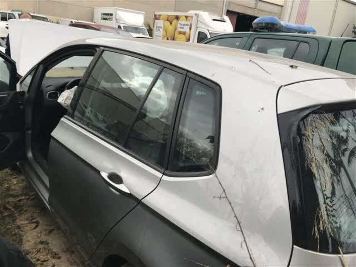 Miniatura Volkswagen Golf Sportsvan 2021 1.2 TSi año 2015 3