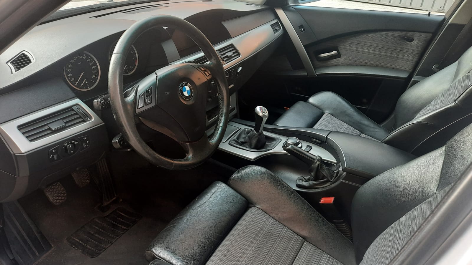 528i