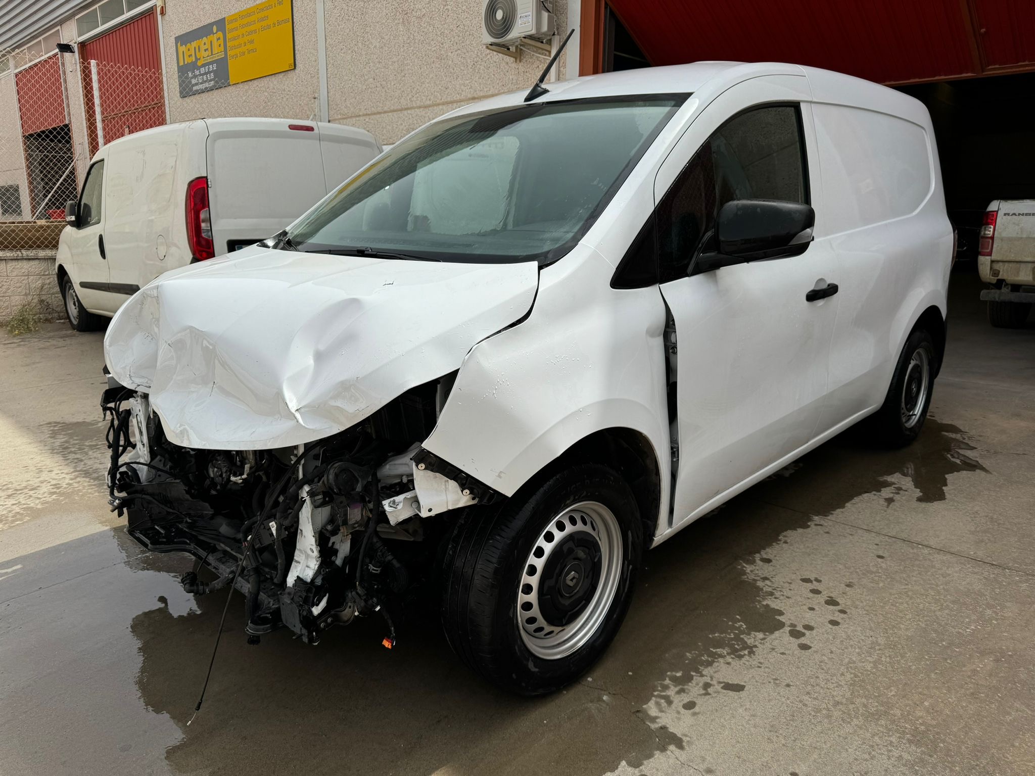 1.5 Dci Año 10/2023 *** 6.490 € ***