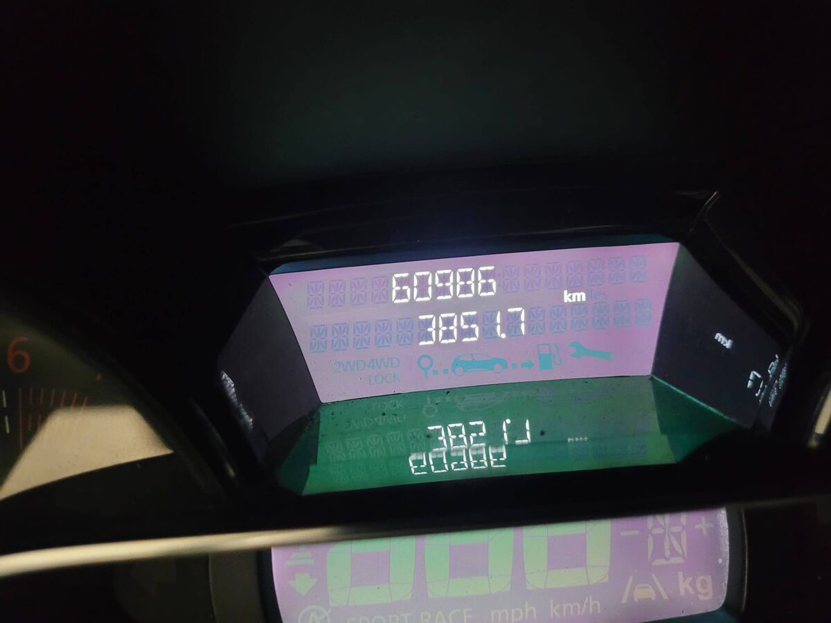 Miniatura Renault Clio 2019 RENAULT CLIO 06/2019 CON GOLPE 2.600€ 10