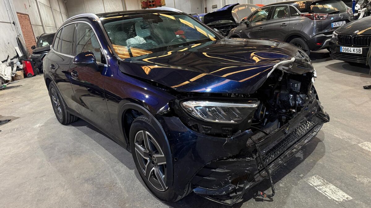 Miniatura Mercedes-Benz GLC 2023 220D 4MATIC /2023 3