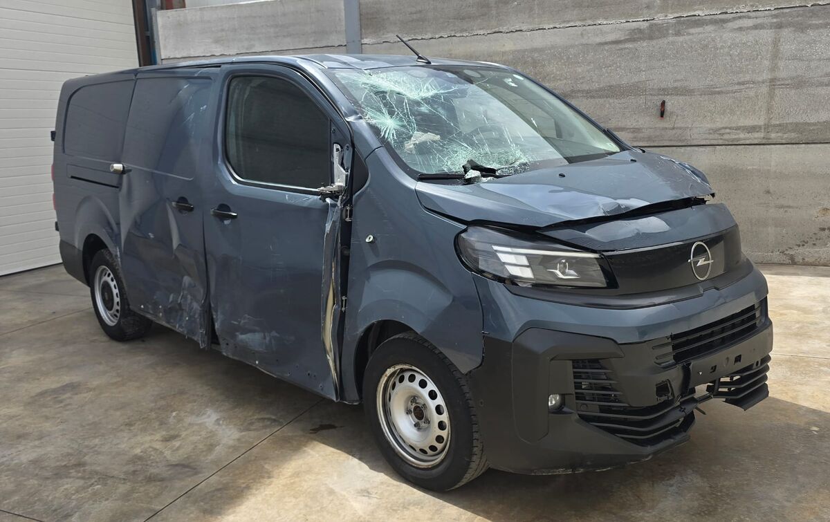 Opel Vivaro 1.5 BlueHDi 120CV XL NUEVO MODELO 2024