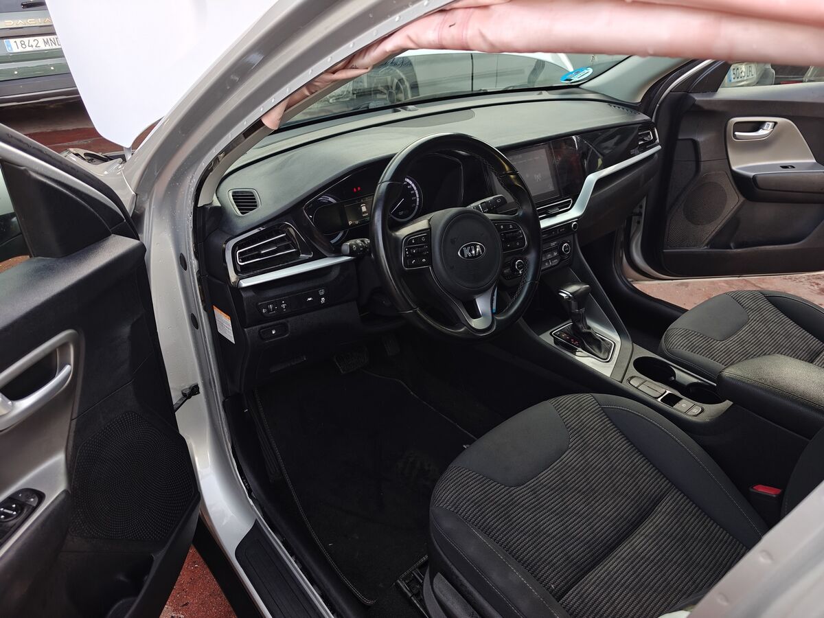 Miniatura Kia Niro 2021 1,6 HYBRIDO 7