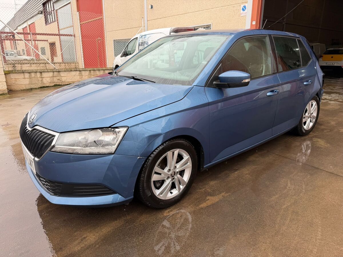 1.0 Tfsi Año 4/2021 *** 5.990 € ***