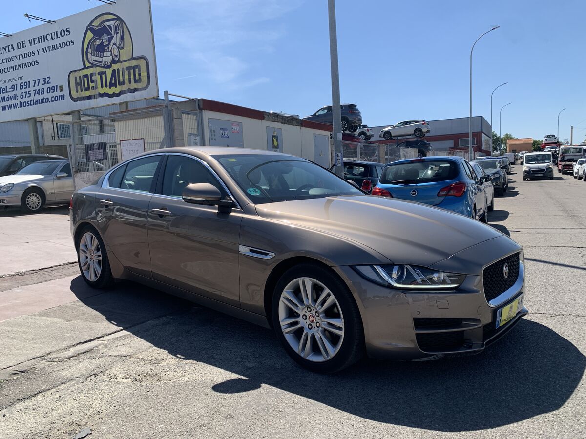 JAGUAR X-E 2.0 D 180CV AUT