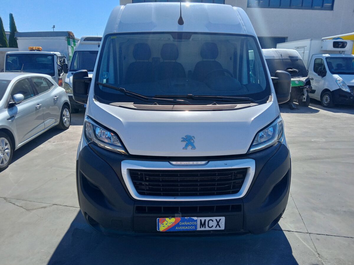 BOXER 335 L2H2 140CV