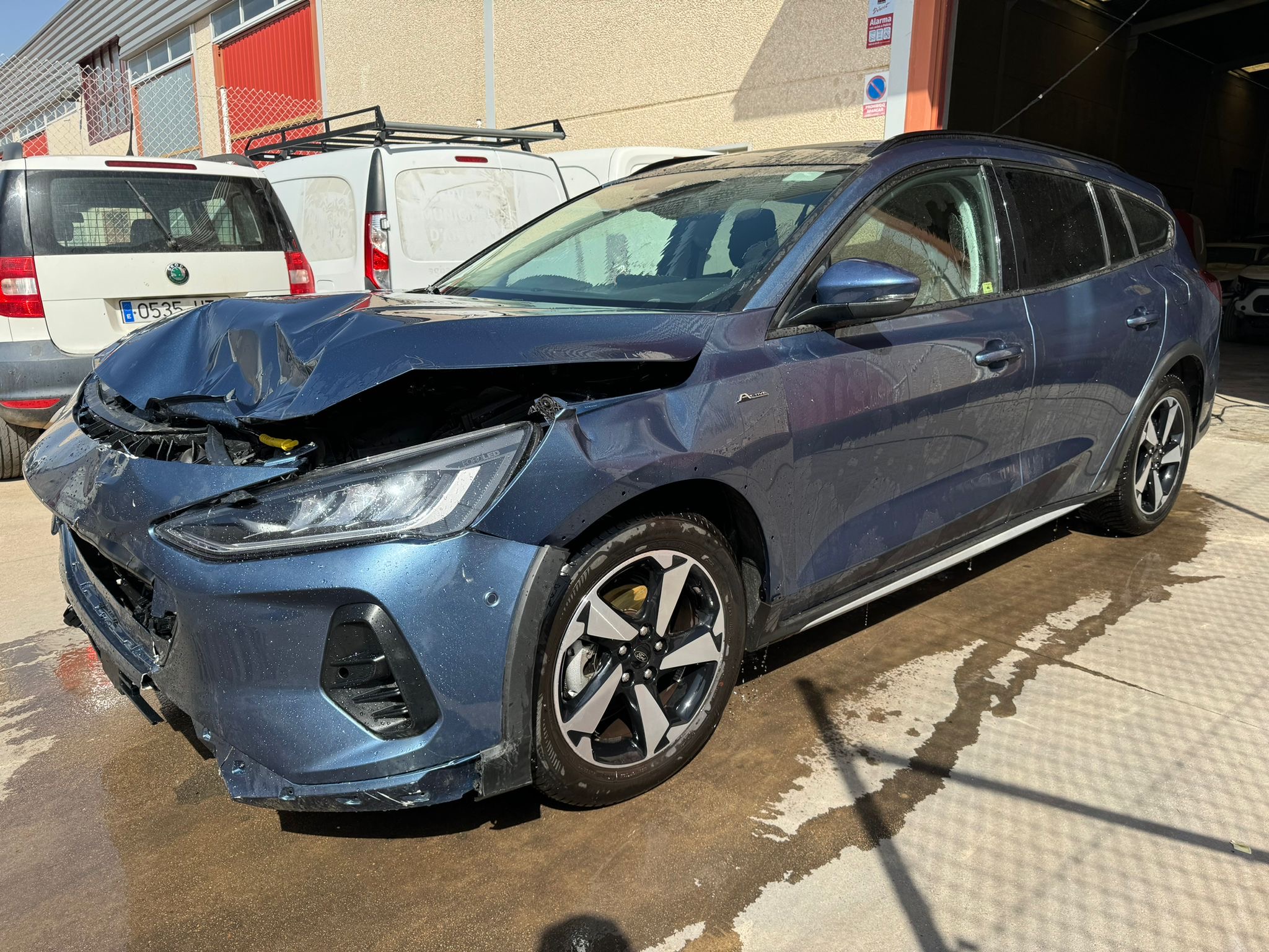 Sportbreak ACTIVE X Hybrid 1.0 i Mehr 155 Cv Año 4/2025 ** 9.990 € **