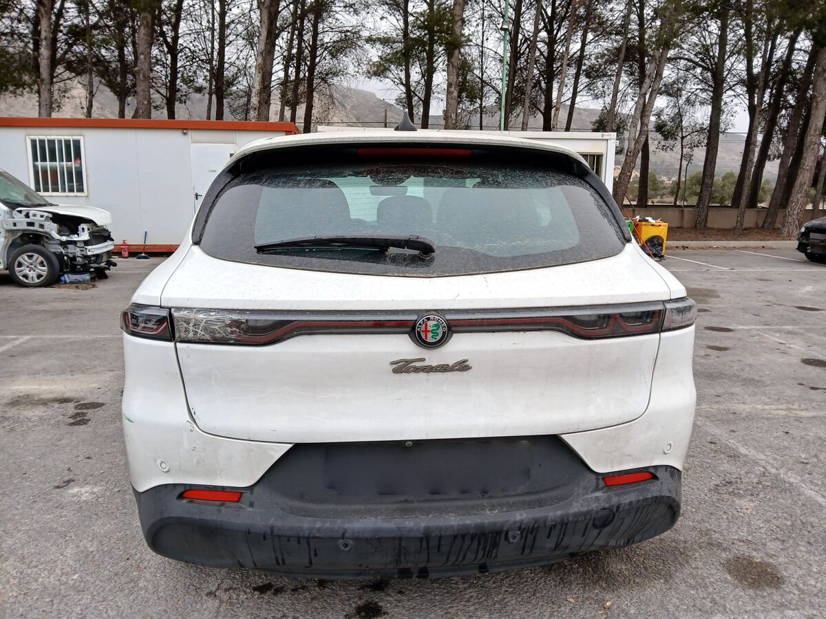 vehiculo Alfa Romeo Tonale 1.6D SPRINT 130 CV AUTO